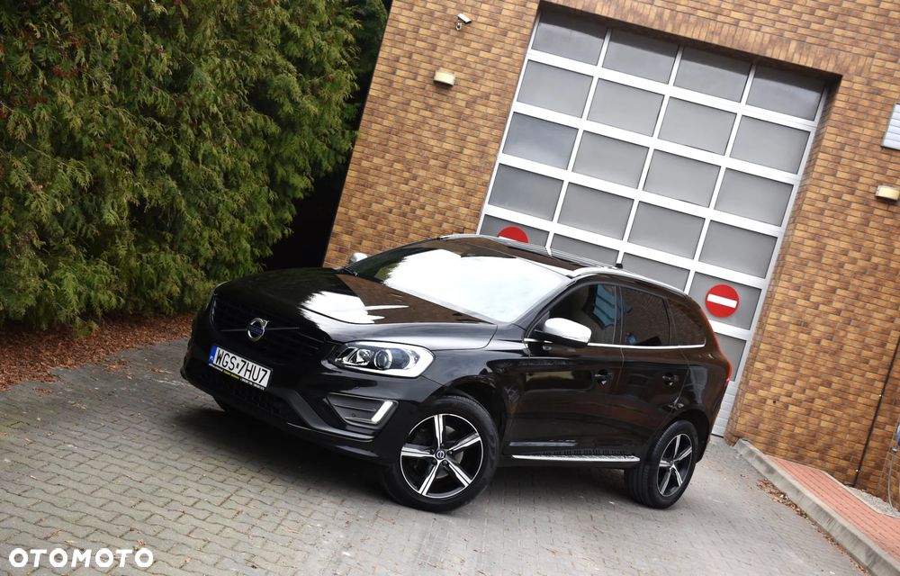 Volvo XC 60 D3 Drive-E R-Design Momentum - 1