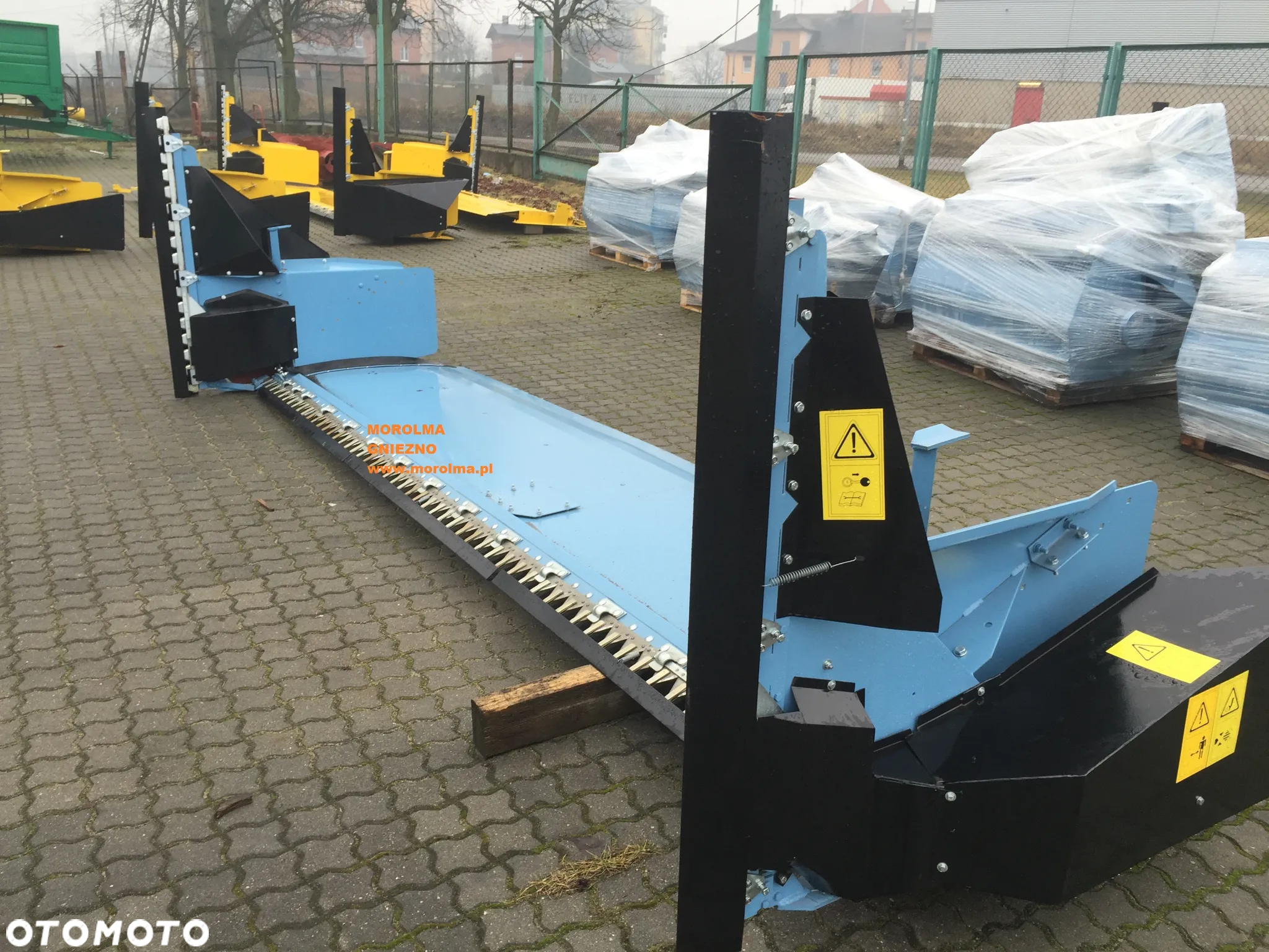 Stół do rzepaku BIZON BS Z110 przystawka 2 kosy boczne + dolna - 2