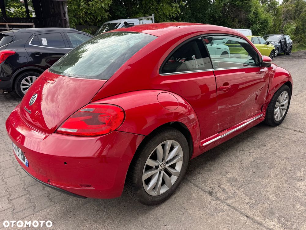 Volkswagen New Beetle - 3
