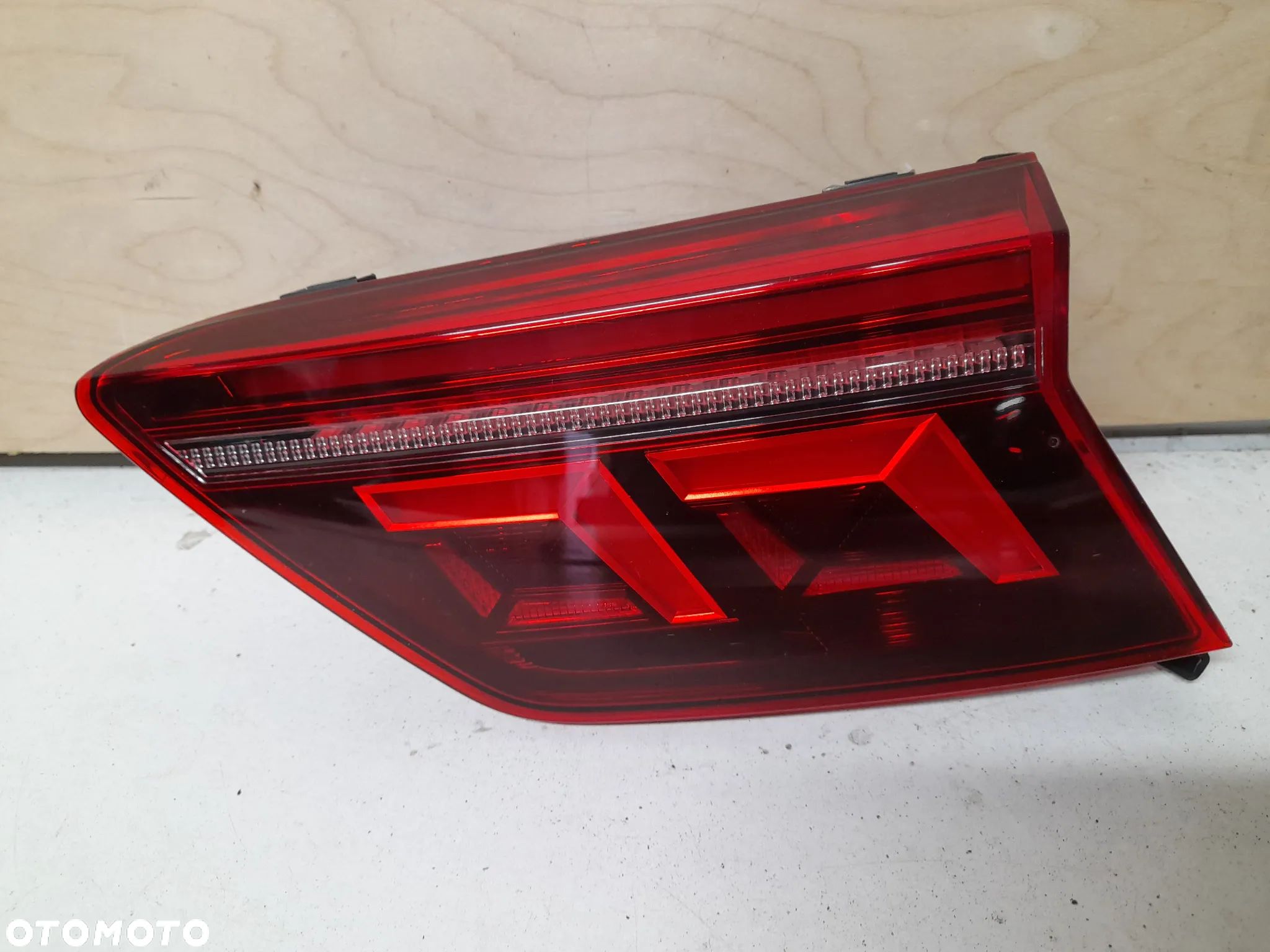 VW TIGUAN  II 2 LIFT LED LAMPA PRAWA TYLNA TYŁ 5NA945308H - 1