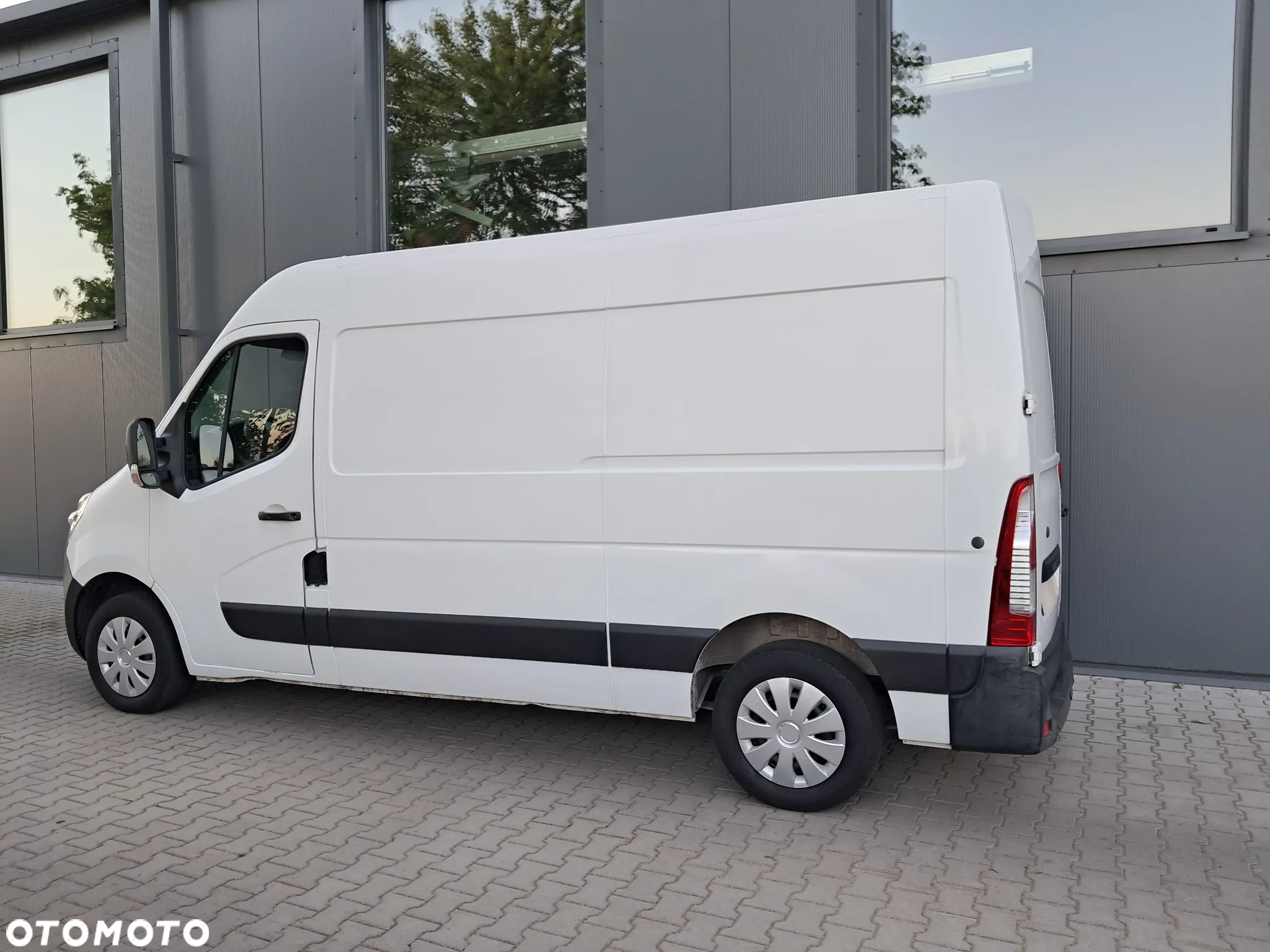 Renault Master - 11