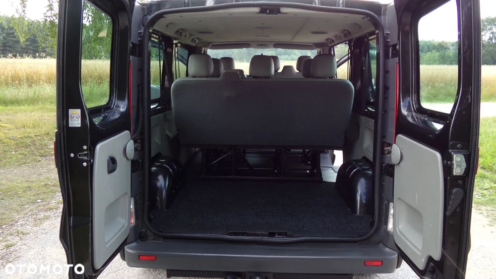 Opel Vivaro - 20