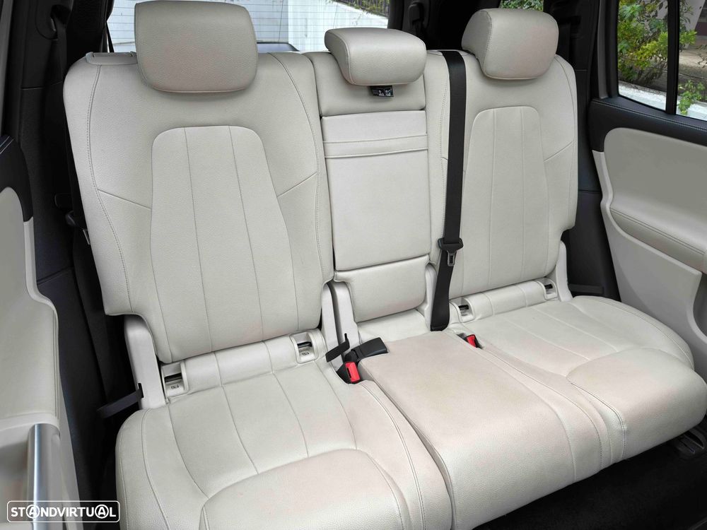 Mercedes-Benz GLB 200 d Progressive - 53