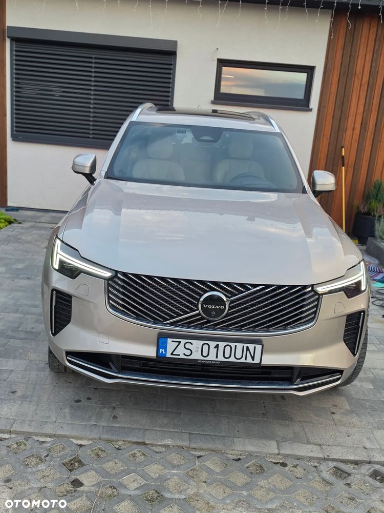 Volvo XC 90 - 2