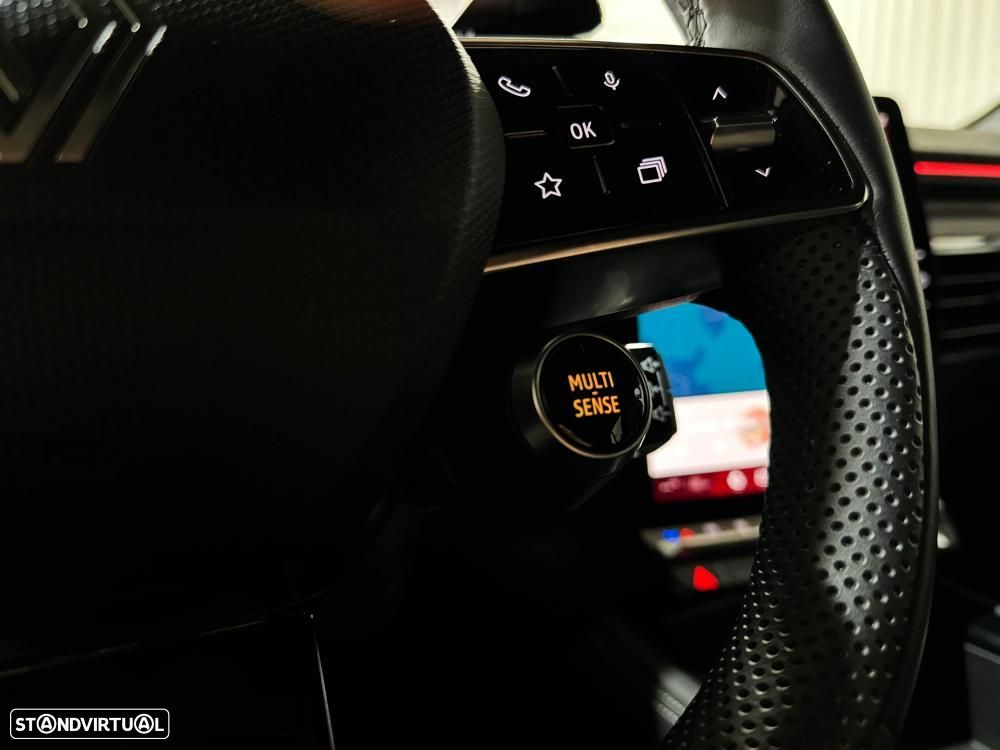 Renault Rafale 1.2 Full Hybrid E-Tech Techno - 48