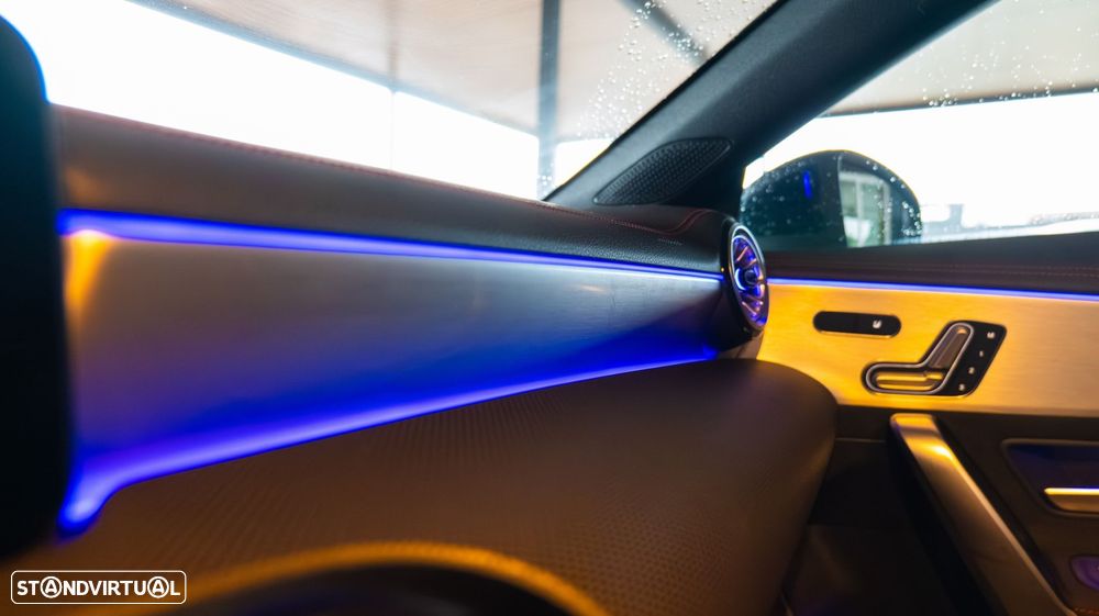 Mercedes-Benz CLA 250 e AMG Line - 19