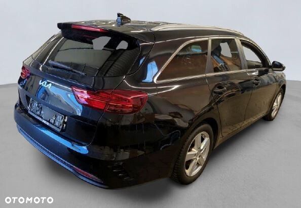 Kia Ceed - 4