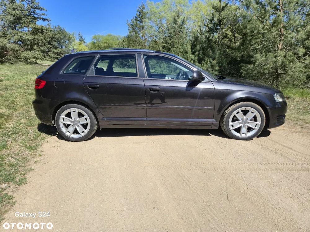 Audi A3 Sportback 1.6 Attraction - 6