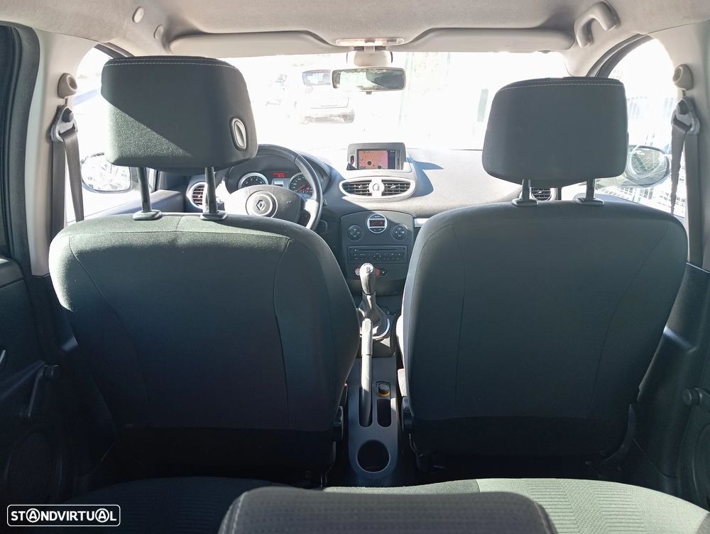 Renault Clio 1.2 TCE Dynamique S - 15