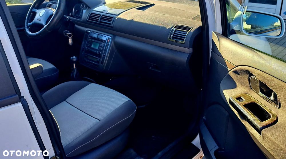 Volkswagen Sharan 1.9 TDI - 12
