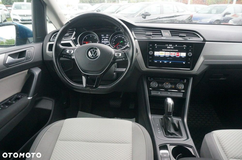 Volkswagen Touran 2.0 TDI BMT Comfortline DSG - 11