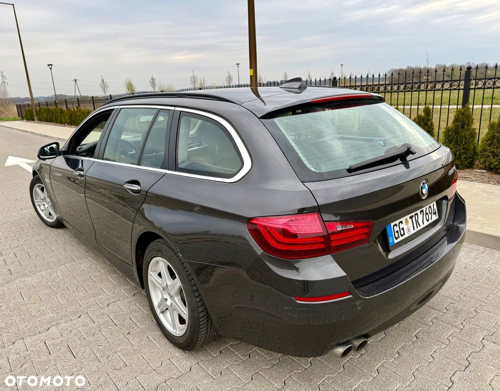 BMW Seria 5 520d Sport-Aut - 3