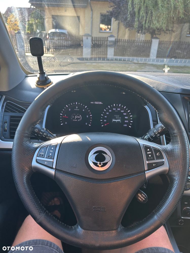 SsangYong/KGM Korando 2.0 E-XDi DPF 4WD Automatik Quartz - 8