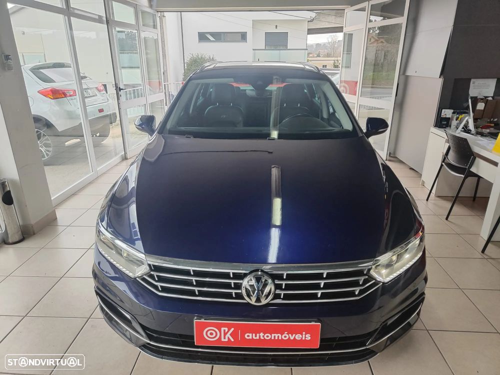 VW Passat Variant 2.0 TDi R-Line DSG - 5
