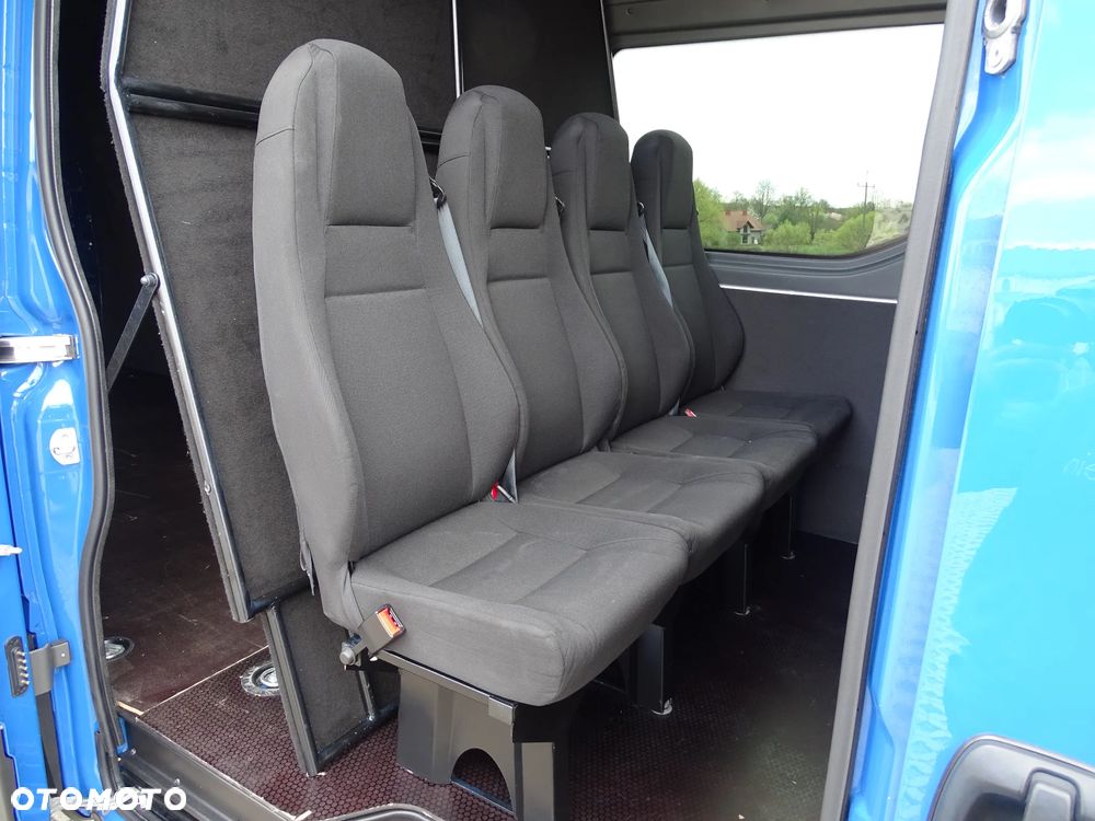 Iveco Daily L4H3 35S18 3.0 180 Hi-MATIC FULL LED Brygadówka DOKA 7 Osób UNIKAT!! JAK NOWY!! Salon PL! 1 WŁ.! - 31