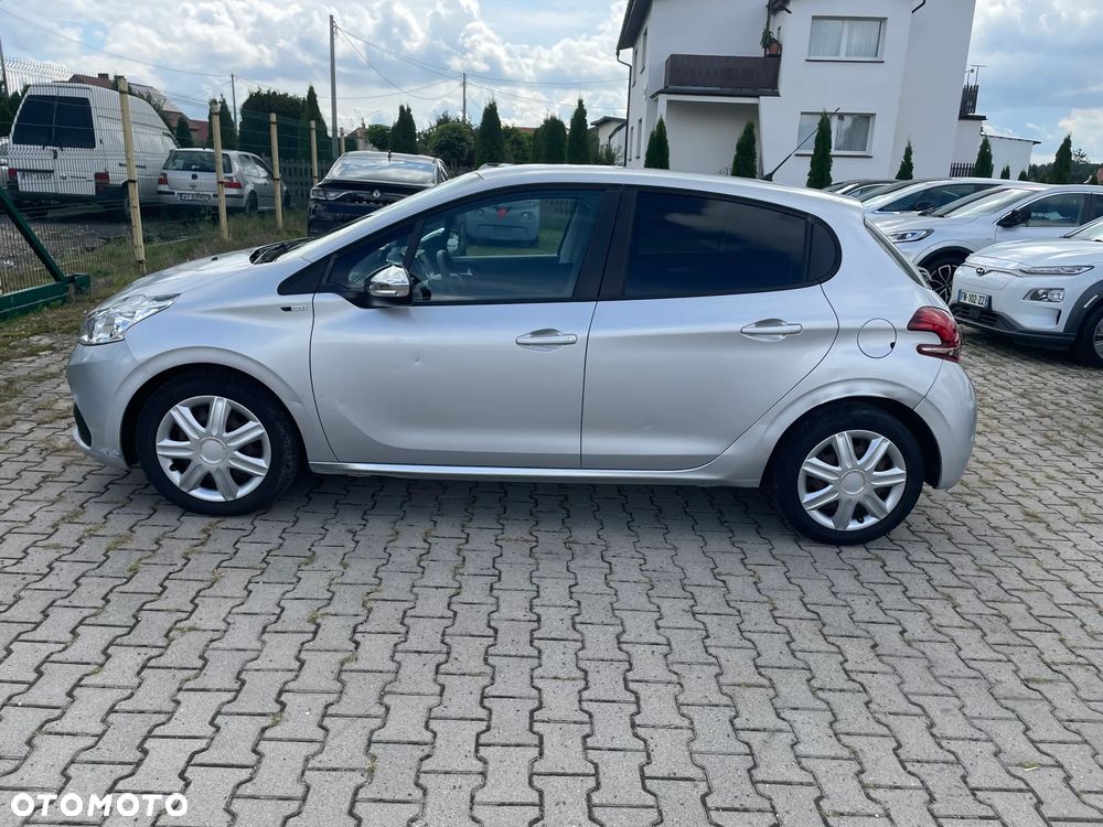 Peugeot 208 1.6 BlueHDi Active S&S - 6