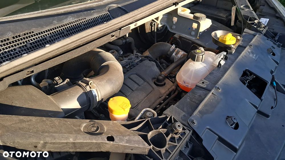 Renault Trafic 1.6 dCi - 27