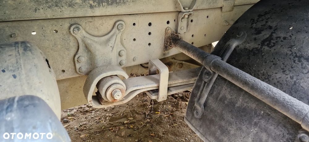 Mercedes-Benz 814D MEILLER-KIPPER - 15