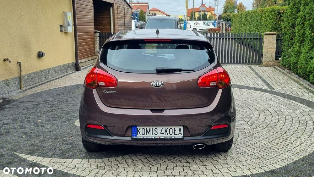 Kia Ceed - 5