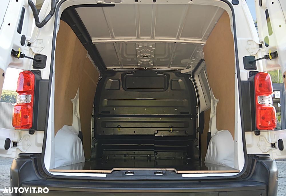 Citroën E-JUMPY L3H1 75KW - 27