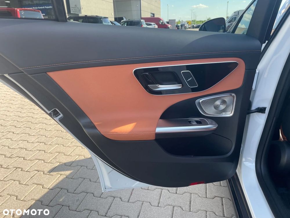 Mercedes-Benz Klasa C 220 d mHEV 4-Matic All-Terrain Avantgarde - 10