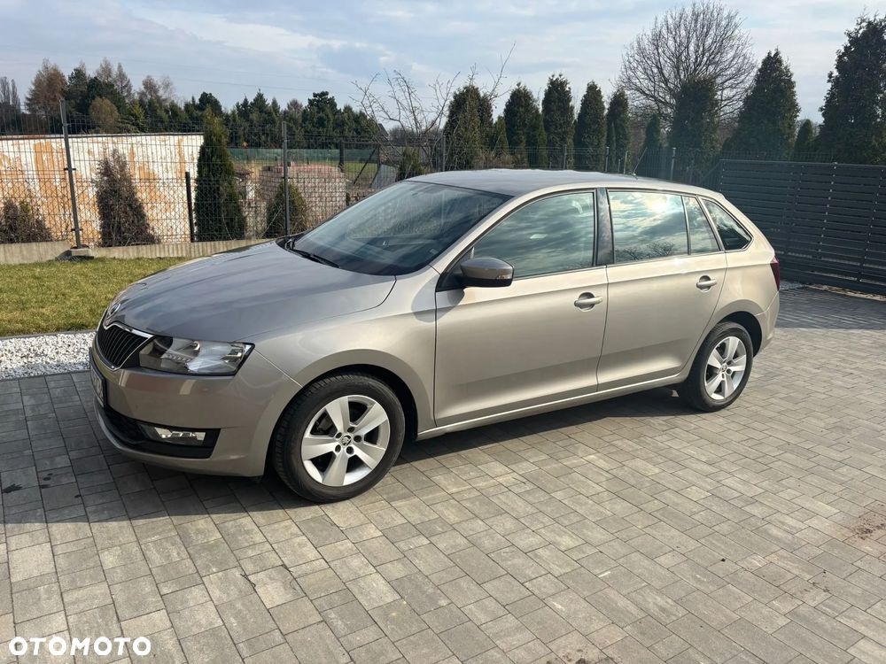 Skoda RAPID Spb 1.0 TSI Drive - 1