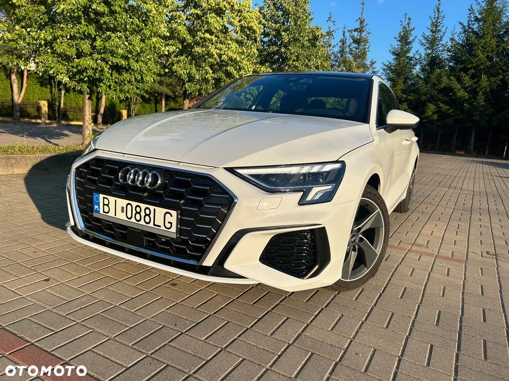 Audi A3 Limousine 40 TFSI quattro S tronic advanced - 4