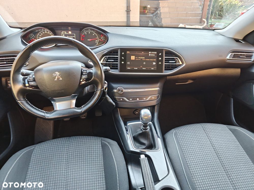 Peugeot 308 - 21