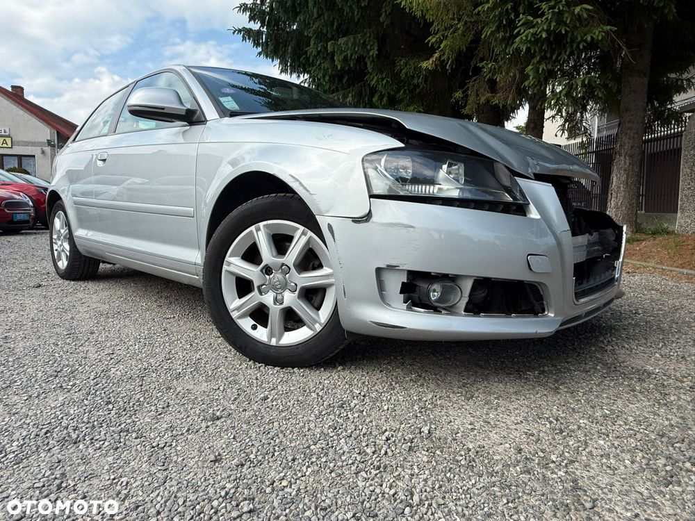 Audi A3 3-drzwiowe 1.4 TFSI S line Sportpaket (plus) - 32