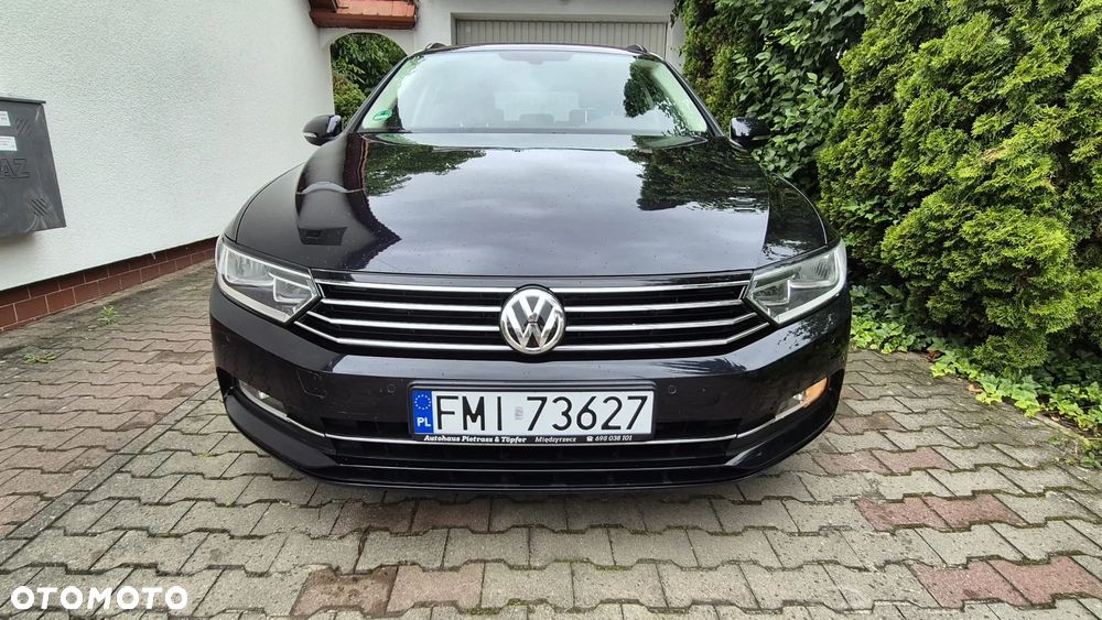 Volkswagen Passat 2.0 TDI (BlueMotion Technology) Comfortline - 17
