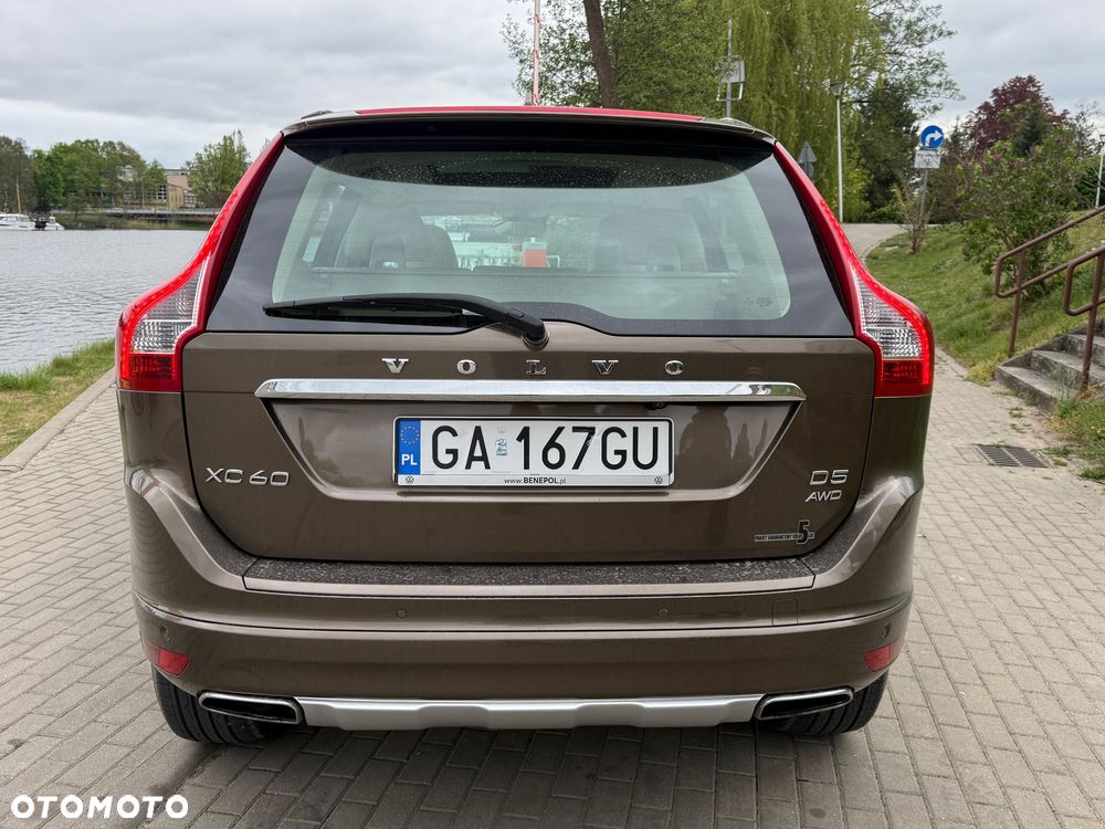 Volvo XC 60 D5 AWD Summum - 6