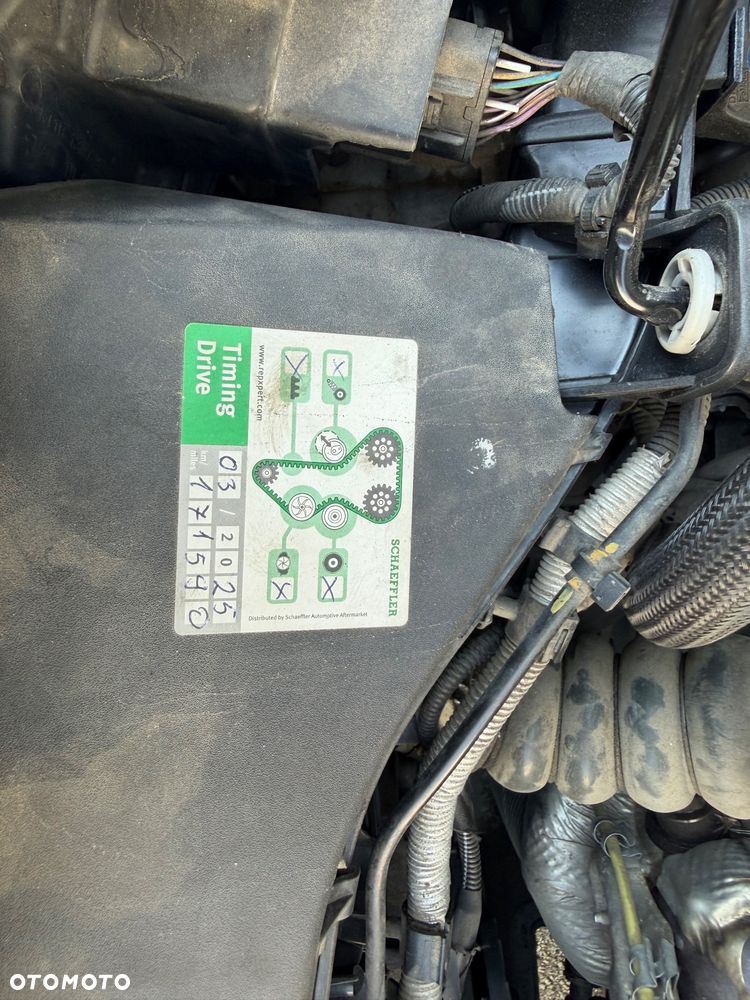 Ford Transit Connect - 21