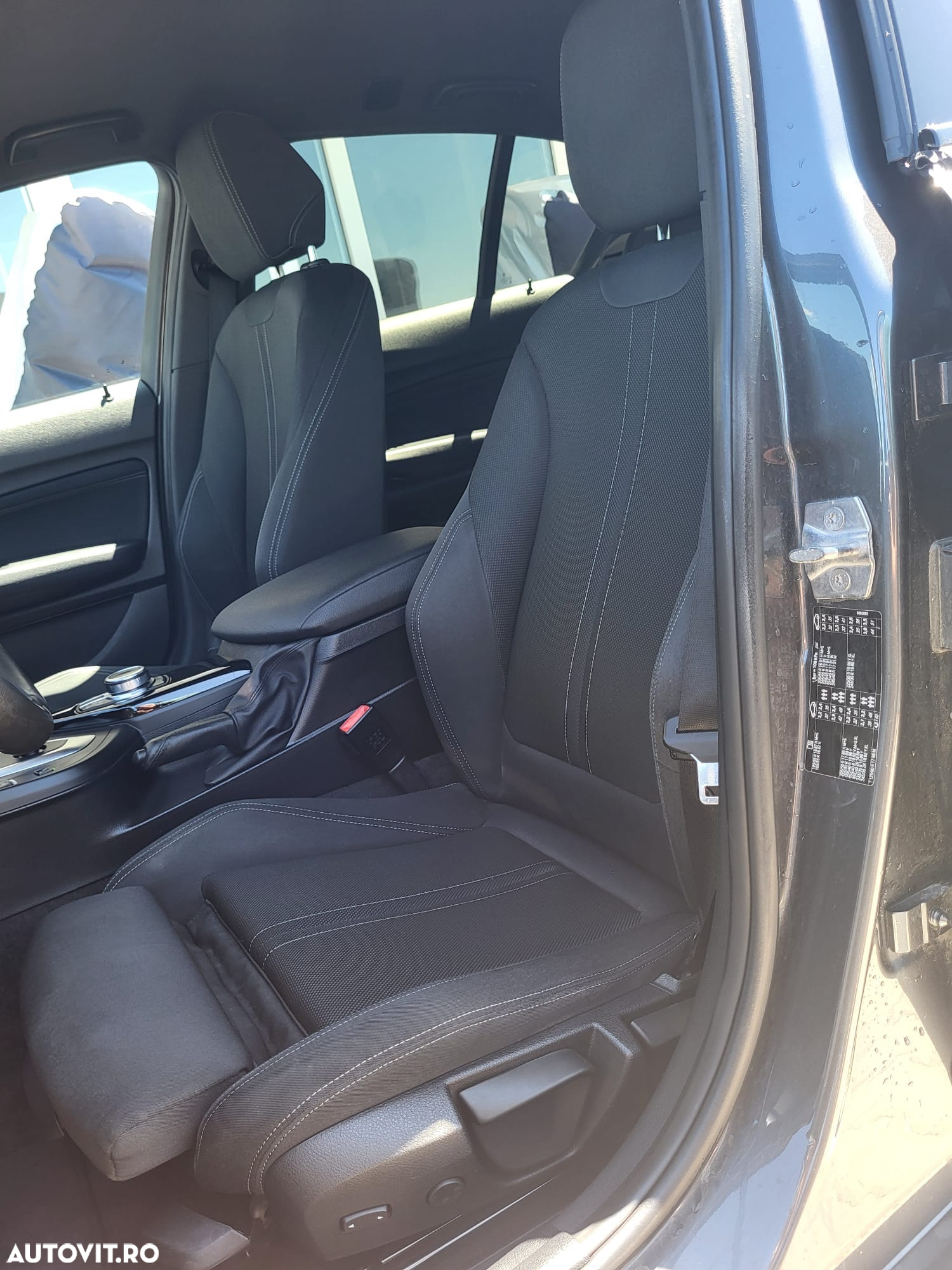 BMW Seria 1 118i Aut. M Sport - 9