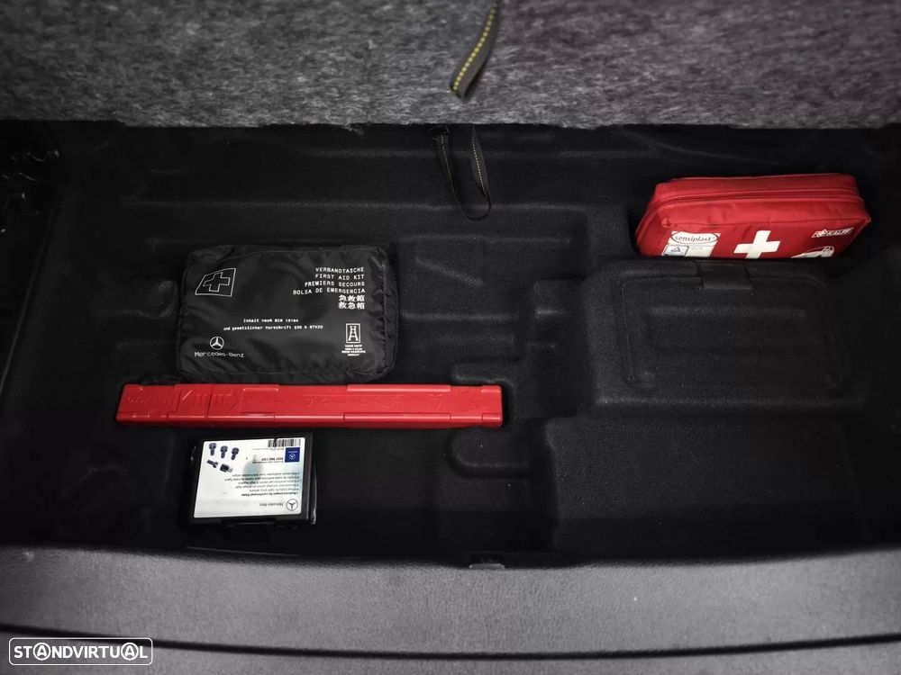 Mercedes-Benz GLC 250 d 4Matic 9G-TRONIC AMG Line - 18