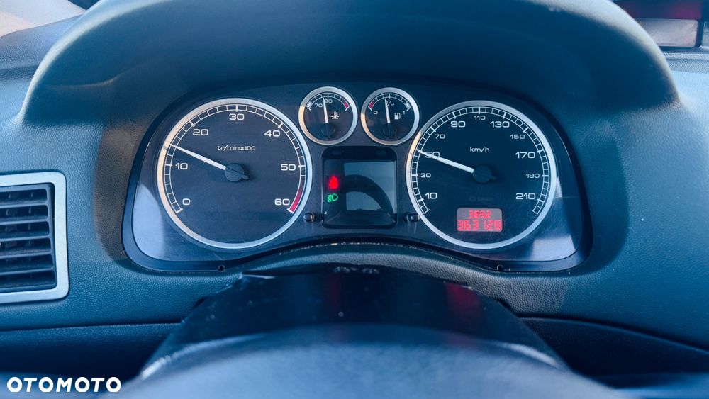 Peugeot 307 2.0 HDi Premium Class - 4