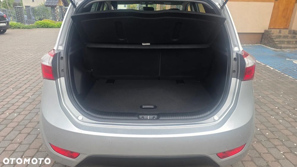 Hyundai ix20 1.4 Trend - 14