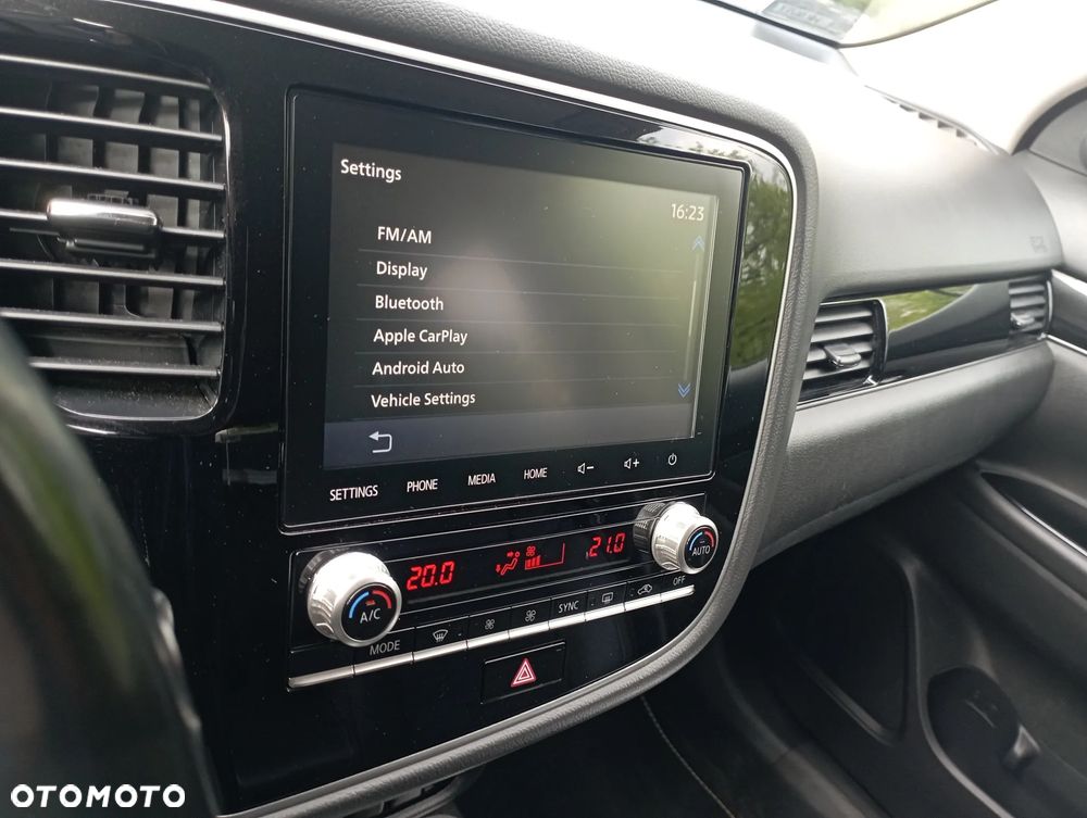 Mitsubishi Outlander Instyle - 16
