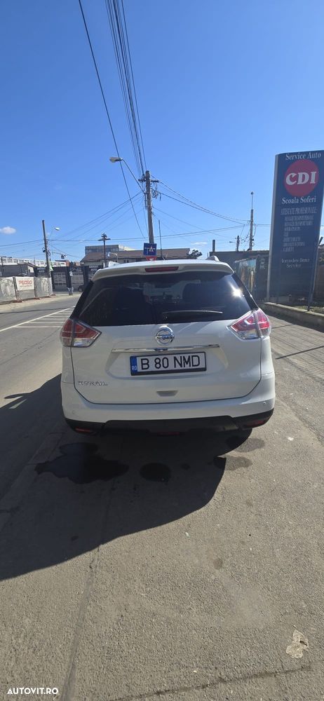 Nissan X-Trail 1.6 dCi Xtronic Tekna - 5