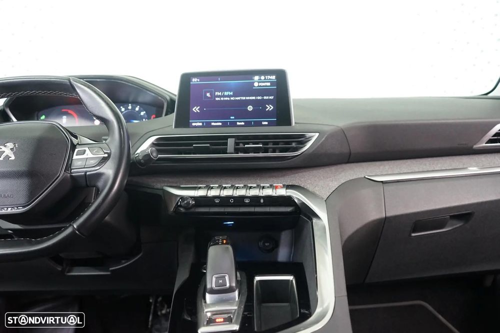 Peugeot 3008 1.2 PureTech Allure EAT8 - 27