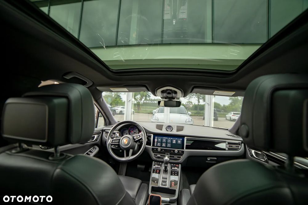 Porsche Macan T - 27
