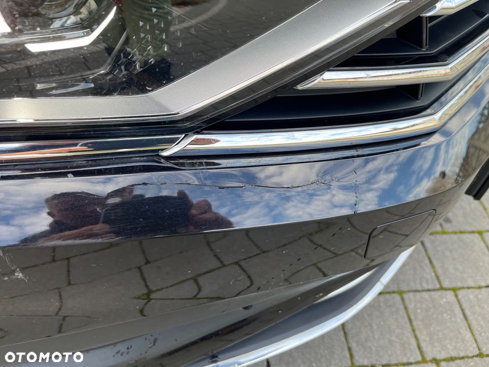 Volkswagen Passat 2.0 TDI SCR Elegance DSG - 34