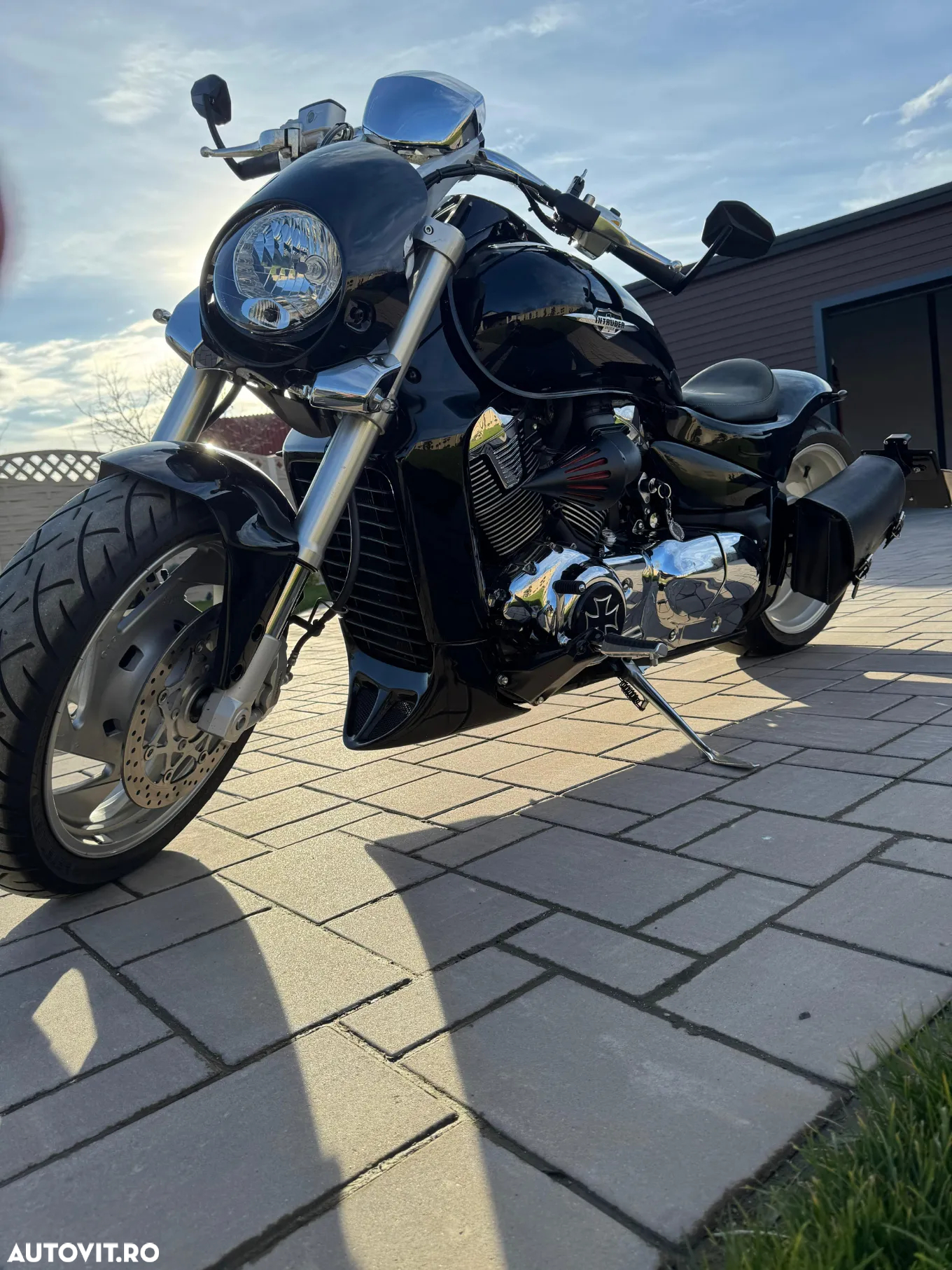 Suzuki Intruder C 1800 - 3