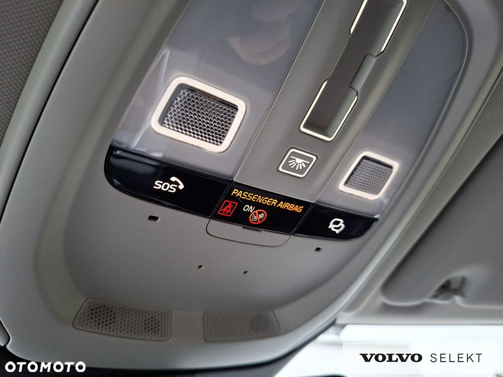 Volvo XC 60 - 32