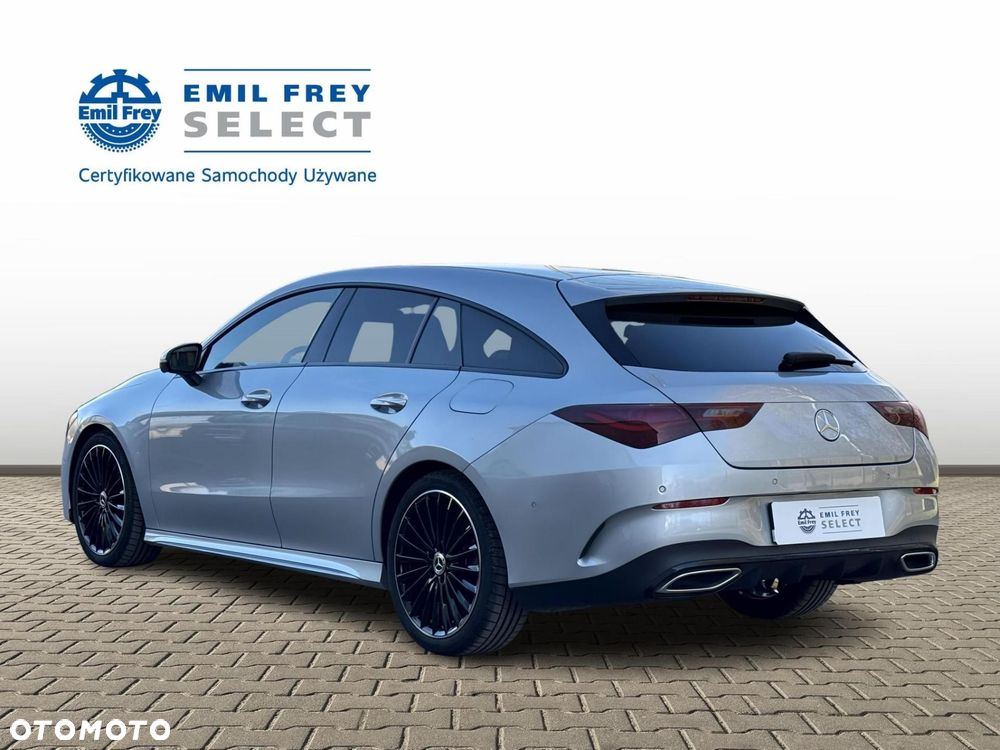 Mercedes-Benz CLA - 2