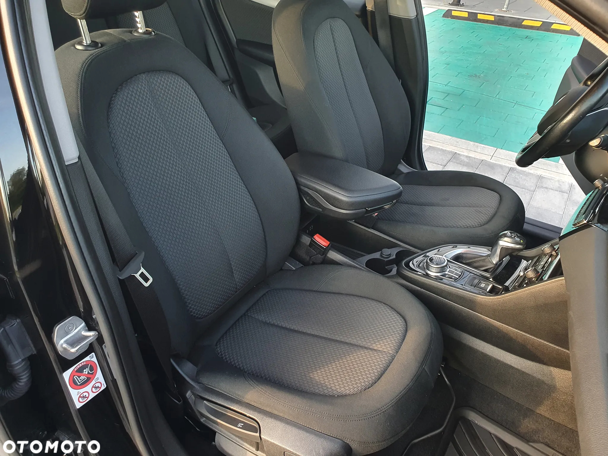 BMW Seria 2 216d Active Tourer - 13