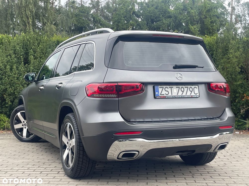 Mercedes-Benz GLB 200 d 8G-DCT Progressive - 17