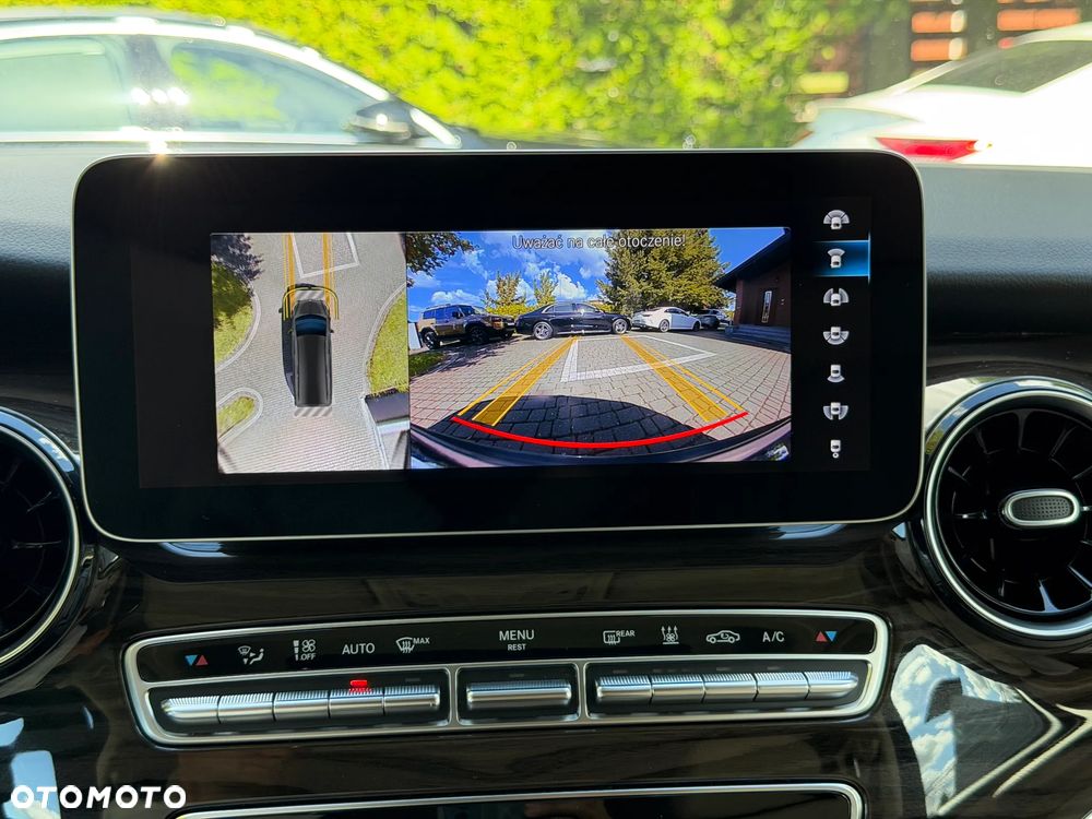 Mercedes-Benz Klasa V 300 d lang 4Matic 9G-TRONIC Edition 2023 - 21
