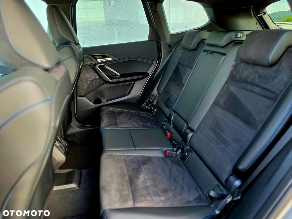 BMW X1 sDrive20i mHEV - 35