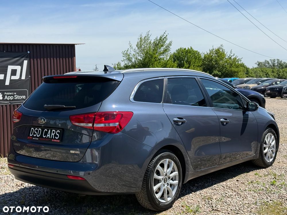 Kia Ceed 1.6 CRDi 136 ISG Platinum Edition - 5