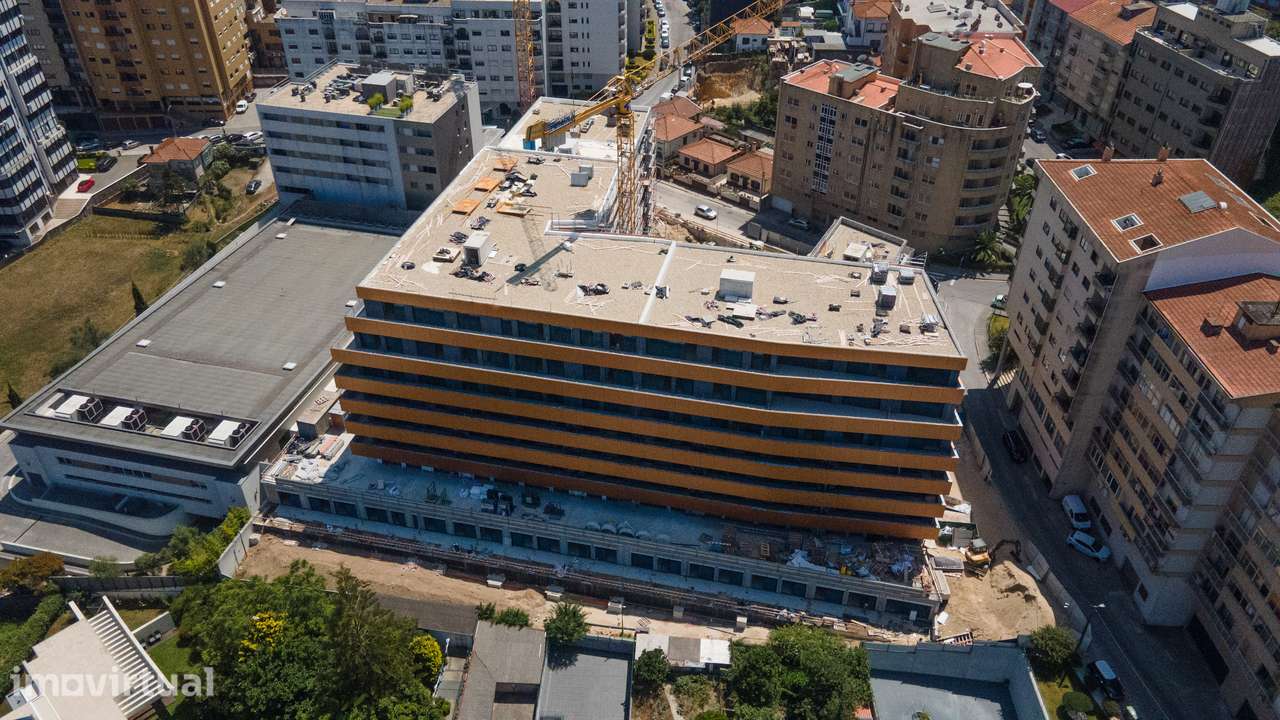 T1 EVOLUTIVO COM VARANDA - 400M DO METRO EM GAIA - CO - Grande imagem: 4/6